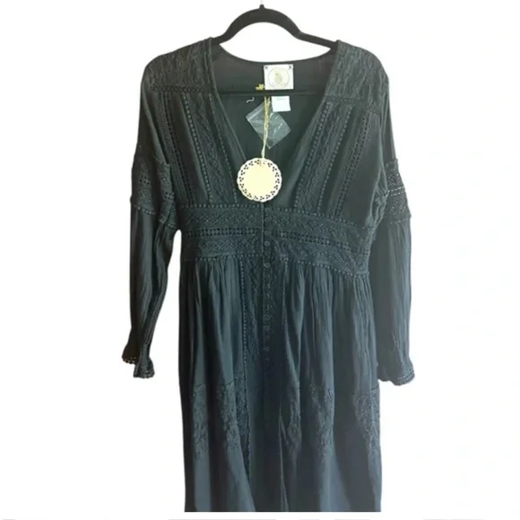 Chic Black Long Sleeve Dress - Picture 4 of 11